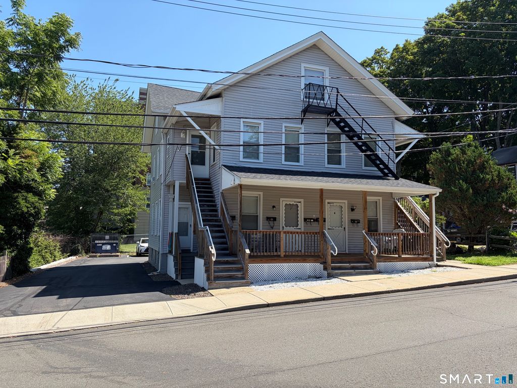 37-39 Hillside Avenue, Branford, CT 06405
