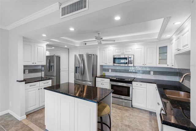 100 OAKMONT LANE 301, Belleair, FL 33756