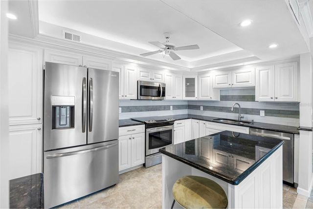 100 OAKMONT LANE 301, Belleair, FL 33756