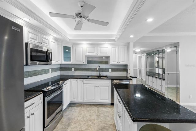 100 OAKMONT LANE 301, Belleair, FL 33756