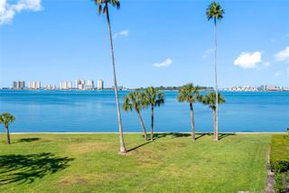 100 OAKMONT LANE 301, Belleair, FL 33756