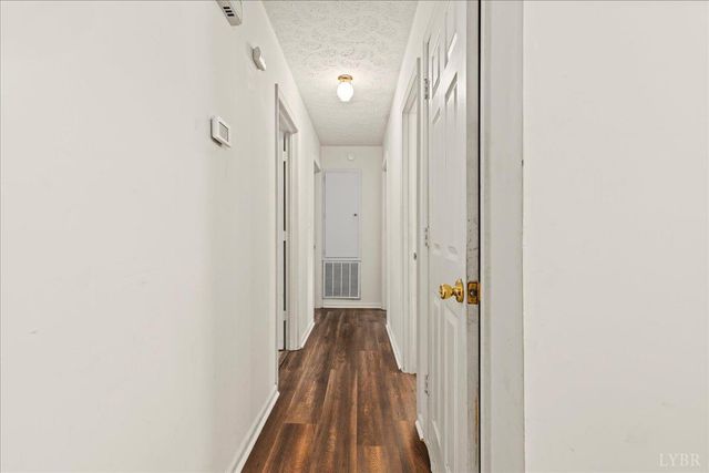 134 Hunt Club Dr, Madison Heights, VA 24572