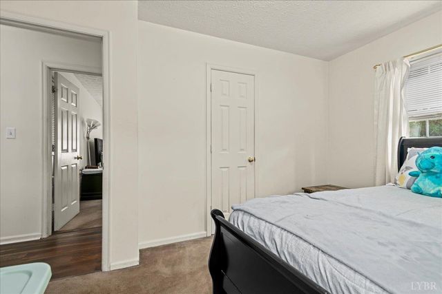 134 Hunt Club Dr, Madison Heights, VA 24572