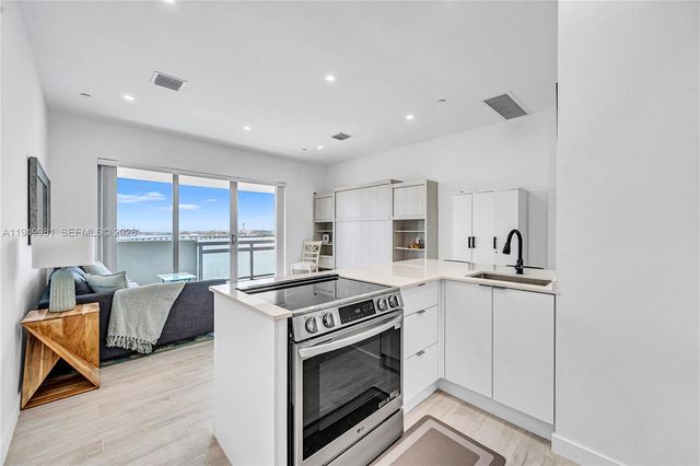 1500 Bay Rd 1536S, Miami Beach, FL 33139