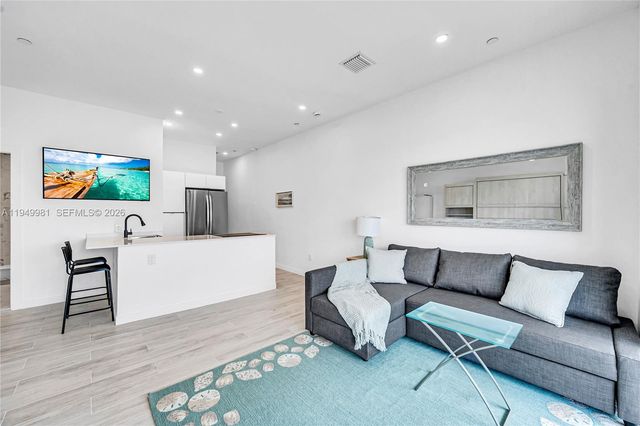 1500 Bay Rd 1536S, Miami Beach, FL 33139