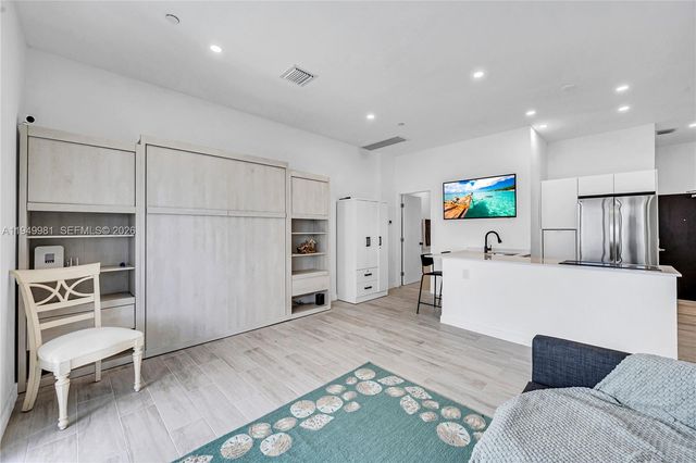 1500 Bay Rd 1536S, Miami Beach, FL 33139