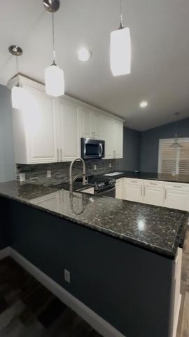 3965 Torres Circle, West Palm Beach, FL 33409