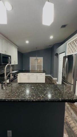 3965 Torres Circle, West Palm Beach, FL 33409