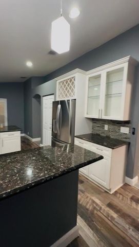 3965 Torres Circle, West Palm Beach, FL 33409