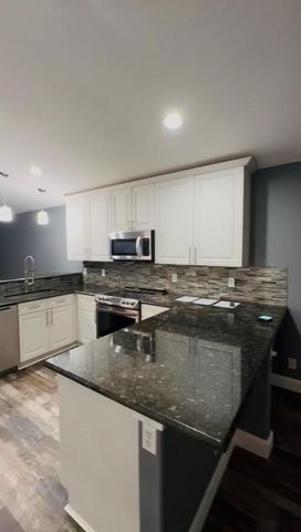 3965 Torres Circle, West Palm Beach, FL 33409