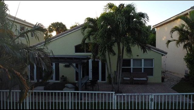 3965 Torres Circle, West Palm Beach, FL 33409