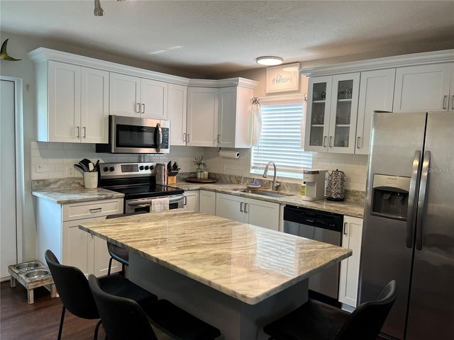 2745 4TH AVENUE S, St Petersburg, FL 33712