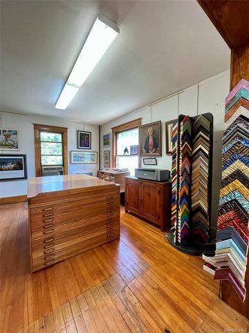 513 E Main Street, Middletown, NY 10940