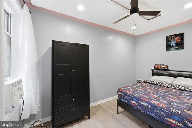 861 N MOSS ST, Philadelphia, PA 19139