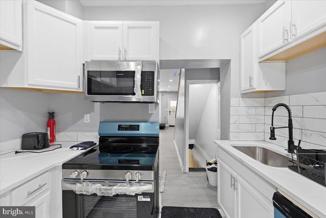 861 N MOSS ST, Philadelphia, PA 19139