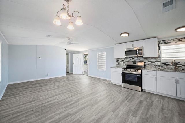 1000 KINGS HIGHWAY 101, Port Charlotte, FL 33980