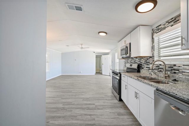 1000 KINGS HIGHWAY 101, Port Charlotte, FL 33980