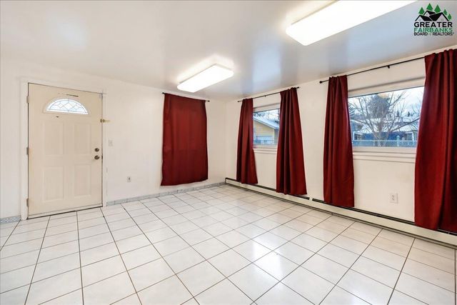 809 ANDREW STREET, Fairbanks, AK 99701