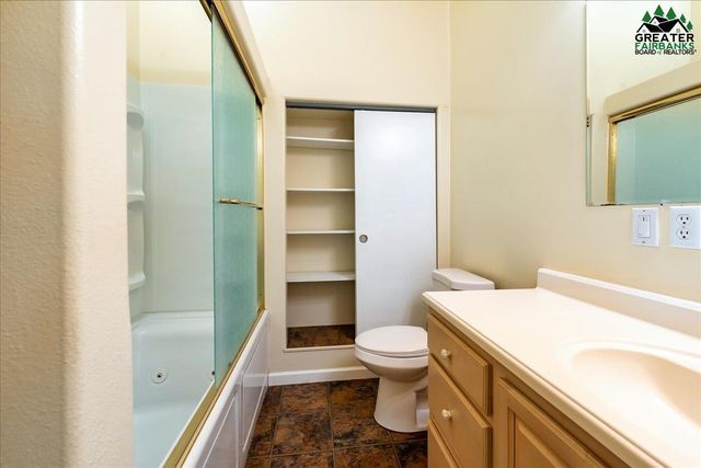 809 ANDREW STREET, Fairbanks, AK 99701