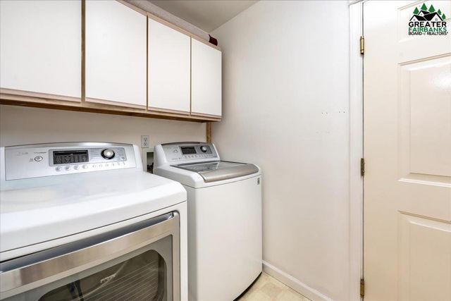 809 ANDREW STREET, Fairbanks, AK 99701