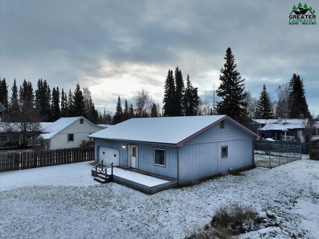 809 ANDREW STREET, Fairbanks, AK 99701