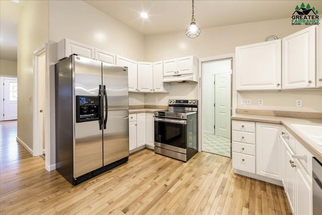 809 ANDREW STREET, Fairbanks, AK 99701