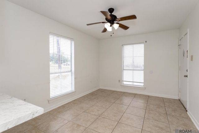 3431 Brightside Dr, Baton Rouge, LA 70820