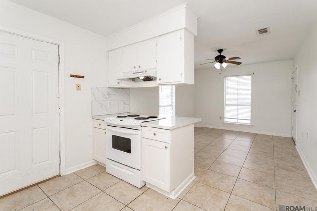 3431 Brightside Dr, Baton Rouge, LA 70820