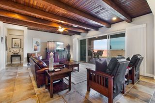 4719 Las Plazuelas, Santa Fe, NM 87507