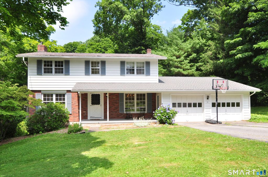 87 Sheldon Lane, Litchfield, CT 06759
