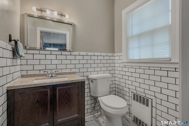 7 Norton Court, Norwich, CT 06360