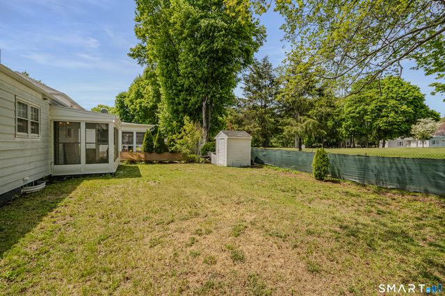 7 Norton Court, Norwich, CT 06360