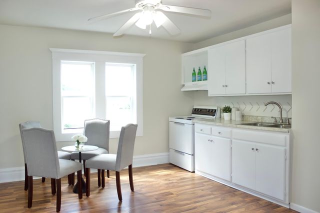 143 E Broadway Street, Rockville, MN 56369