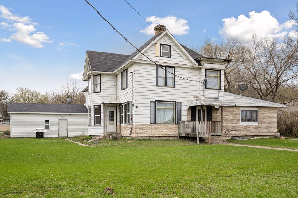 143 E Broadway Street, Rockville, MN 56369