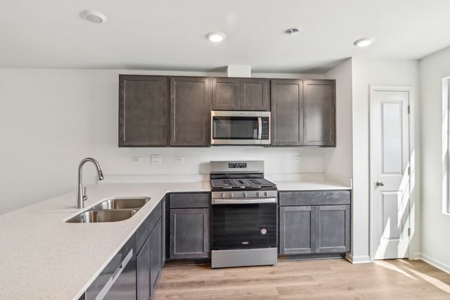 17400 Ulster Drive, Tinley Park, IL 60477