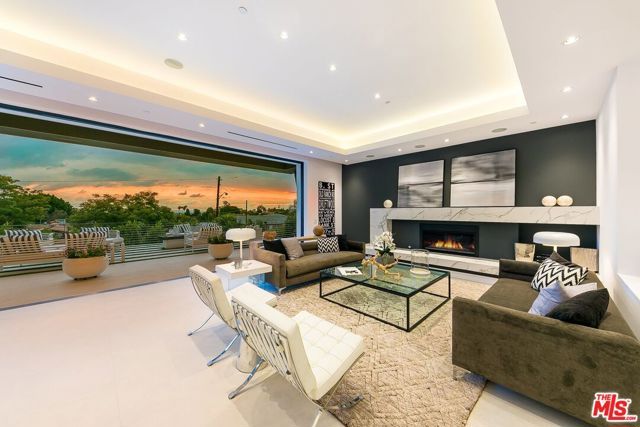 2030 Talmadge Street, Los Angeles, CA 90027