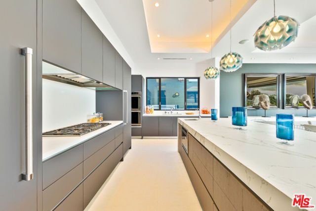 2030 Talmadge Street, Los Angeles, CA 90027