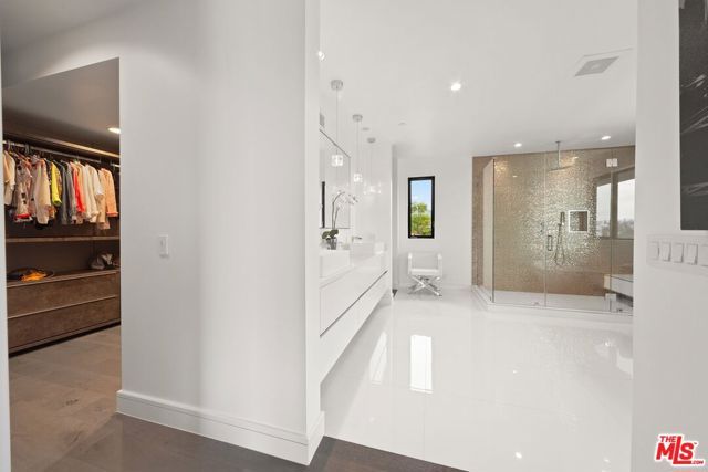 2030 Talmadge Street, Los Angeles, CA 90027