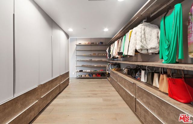 2030 Talmadge Street, Los Angeles, CA 90027