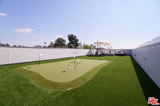 2030 Talmadge Street, Los Angeles, CA 90027