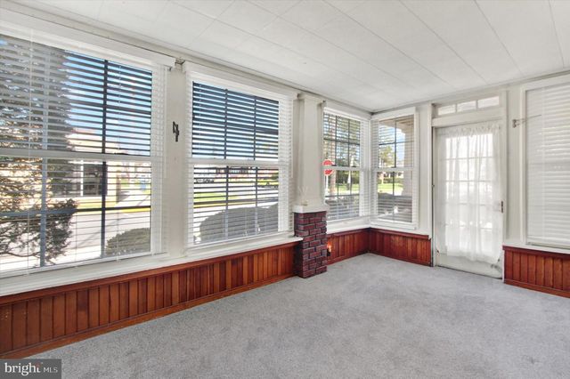 106 S 4TH ST, Mount Wolf, PA 17347
