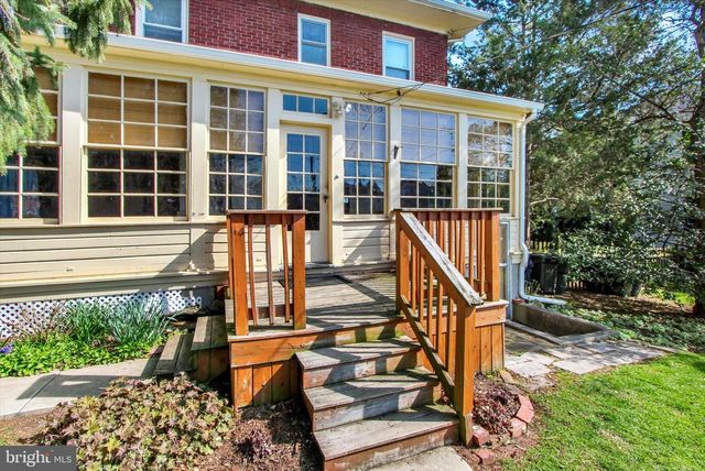 106 S 4TH ST, Mount Wolf, PA 17347