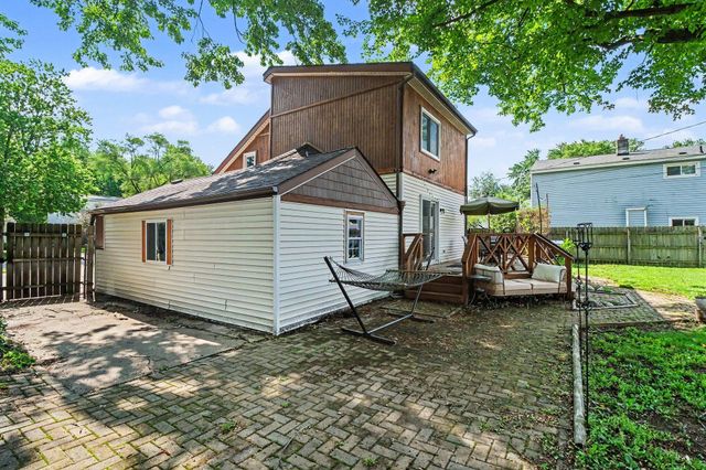 27623 Brettonwoods Street, Madison Heights, MI 48071