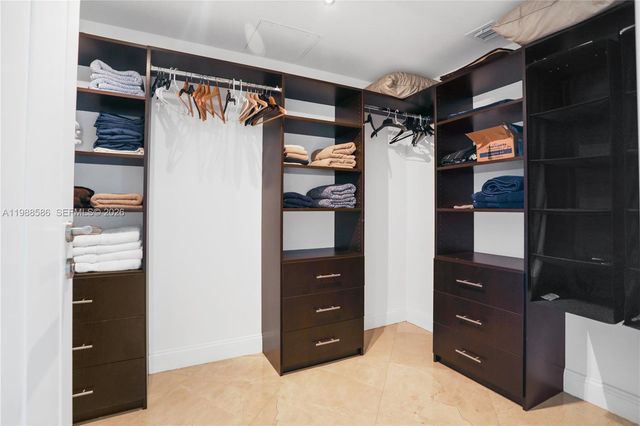 1830 S Ocean Dr 4511, Hallandale Beach, FL 33009