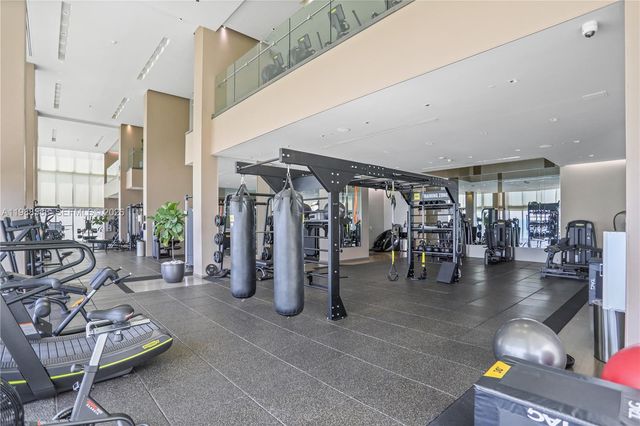 1830 S Ocean Dr 4511, Hallandale Beach, FL 33009