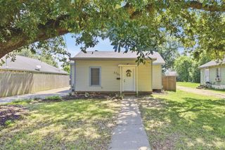 2721 Louisiana Avenue, Lake Charles, LA 70601