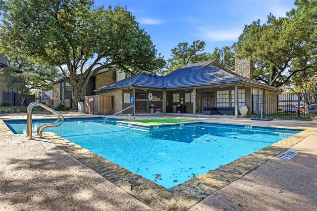 333 Melrose Drive 16A, Richardson, TX 75080