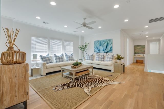 5552 Longview Street, Dallas, TX 75206