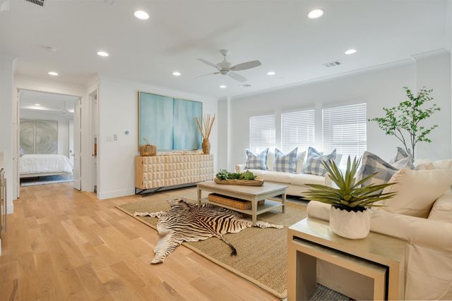 5552 Longview Street, Dallas, TX 75206