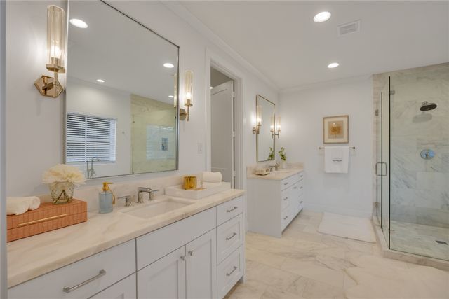 5552 Longview Street, Dallas, TX 75206
